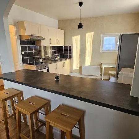 Le Rietz 2, Spacious And Bright Apartment