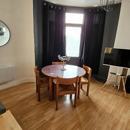 Le Rietz 2, Spacious And Bright Apartment Arras